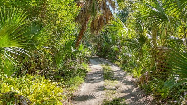 7350 PALOMINO TRAIL, Sarasota, FL 34241