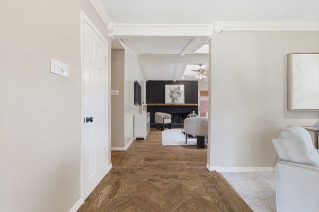 15741 Mapleview Circle, Dallas, TX 75248