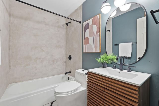 15741 Mapleview Circle, Dallas, TX 75248