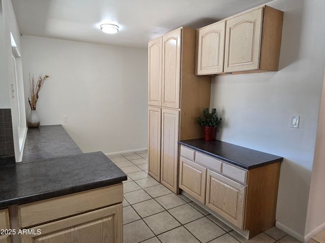 10816 W VENTURI Drive, Sun City, AZ 85351