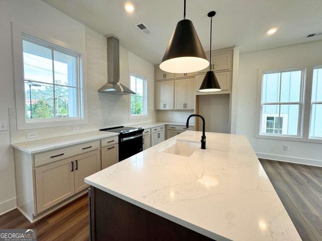 204 Pinecone Place, Alpharetta, GA 30022