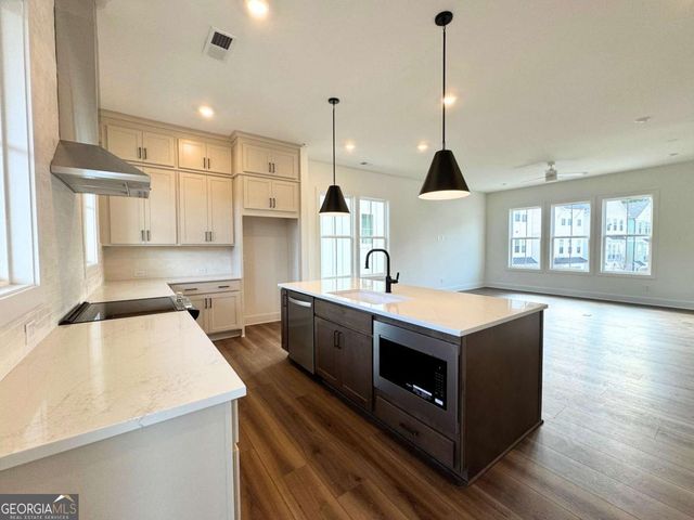 204 Pinecone Place, Alpharetta, GA 30022