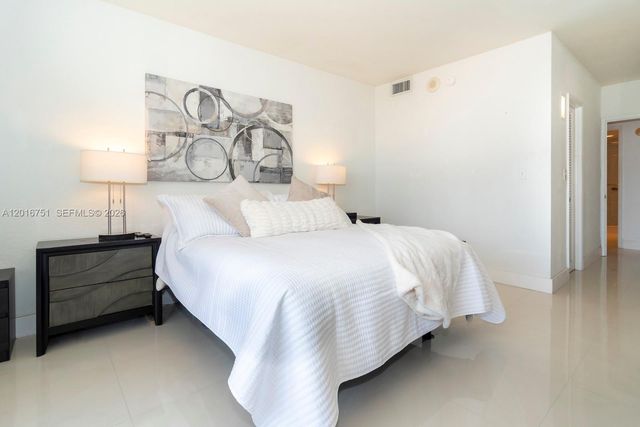 19370 Collins Ave 626, Sunny Isles Beach, FL 33160