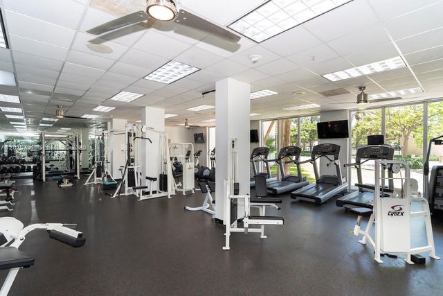 19370 Collins Ave 626, Sunny Isles Beach, FL 33160