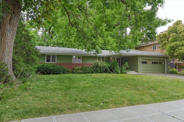 204 W 33rd Ave, Spokane, WA 99203