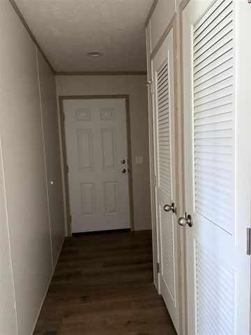 1565 M-63 49, Benton Harbor, MI 49022