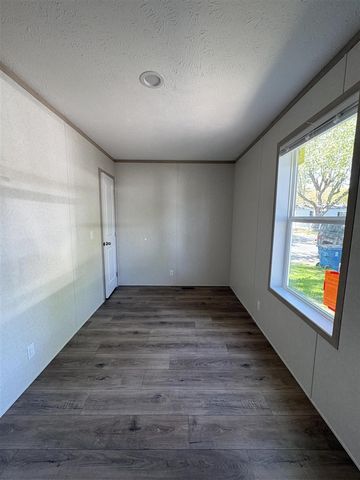 1565 M-63 49, Benton Harbor, MI 49022