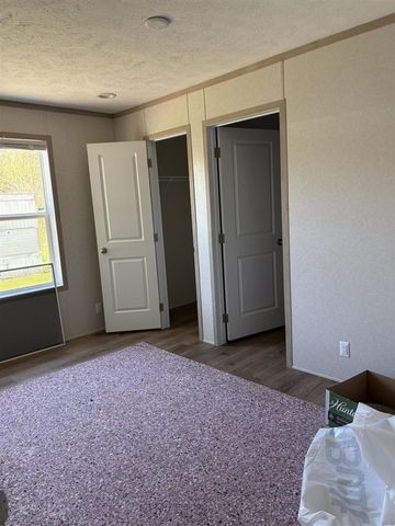 1565 M-63 49, Benton Harbor, MI 49022