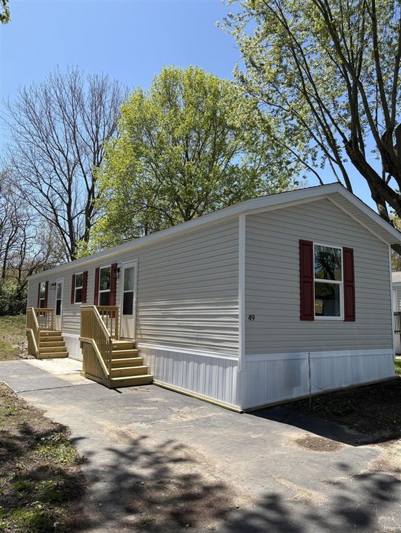 1565 M-63 49, Benton Harbor, MI 49022