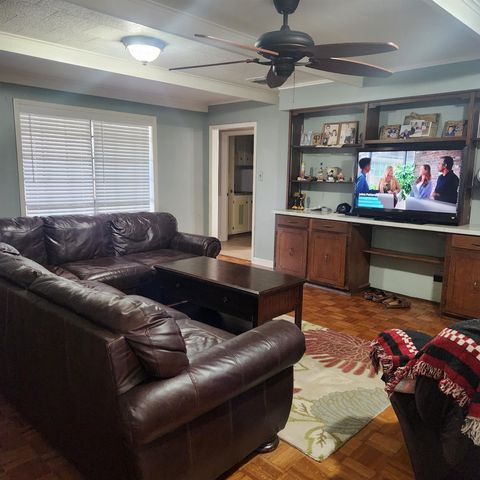 226 East 28th Street, Cut Off, LA 70345