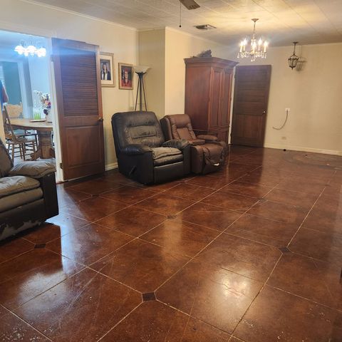 226 East 28th Street, Cut Off, LA 70345