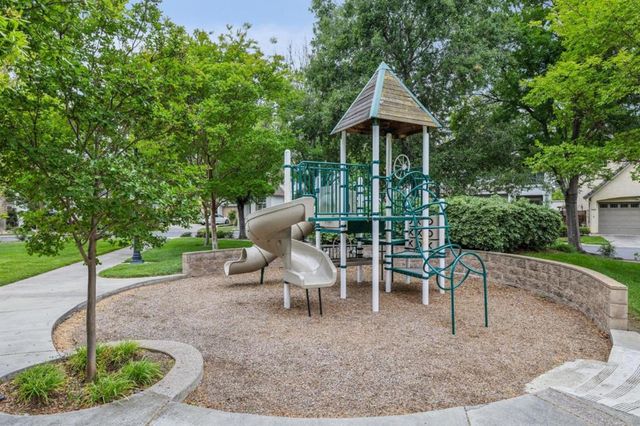 529 Plum Blossom Lane, Campbell, CA 95008