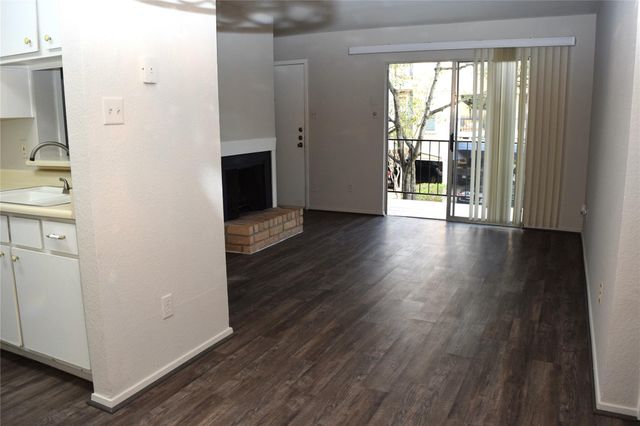 18511 Egret Bay Boulevard 505, Webster, TX 77058