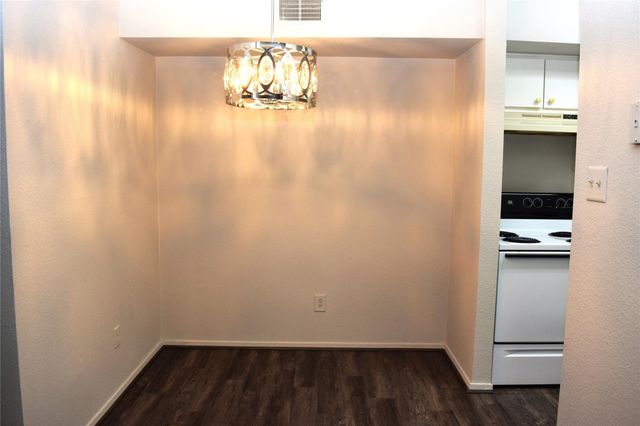 18511 Egret Bay Boulevard 505, Webster, TX 77058