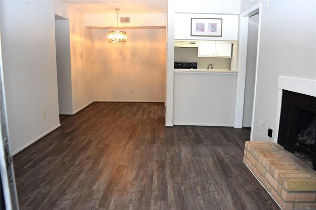 18511 Egret Bay Boulevard 505, Webster, TX 77058