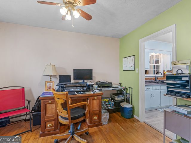 329 Pine Street, Barnesville, GA 30204