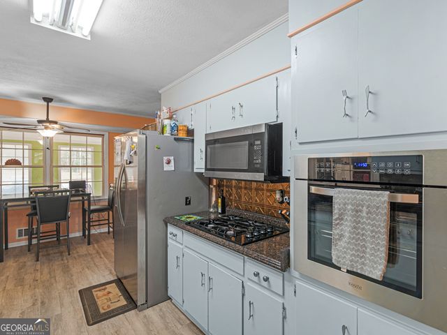 329 Pine Street, Barnesville, GA 30204