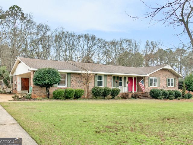 329 Pine Street, Barnesville, GA 30204