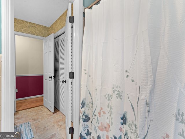 329 Pine Street, Barnesville, GA 30204