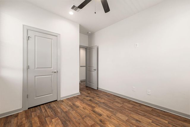725 N Emile Street, Houston, TX 77020