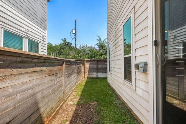 725 N Emile Street, Houston, TX 77020