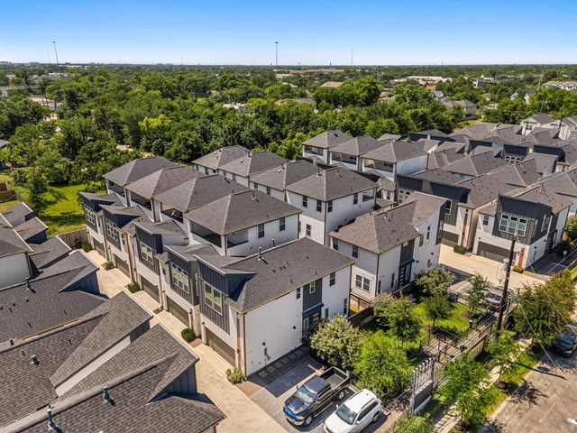 725 N Emile Street, Houston, TX 77020