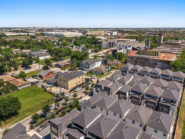 725 N Emile Street, Houston, TX 77020