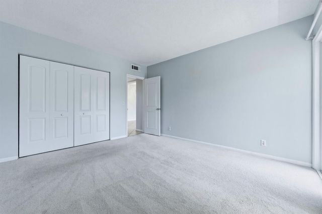 120 Lehane Terrace 202, North Palm Beach, FL 33408