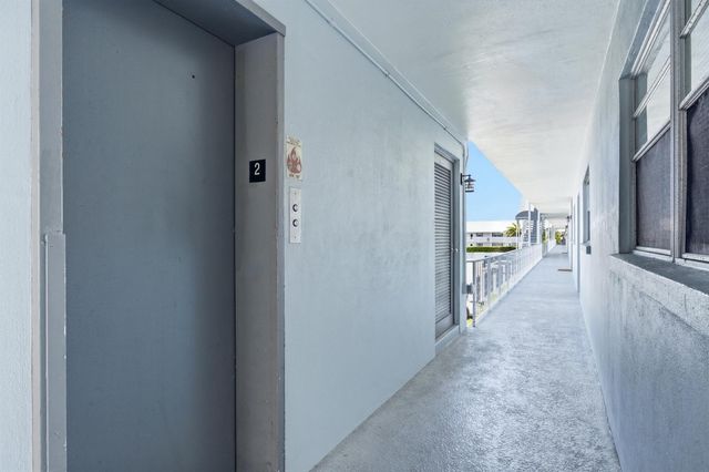 120 Lehane Terrace 202, North Palm Beach, FL 33408