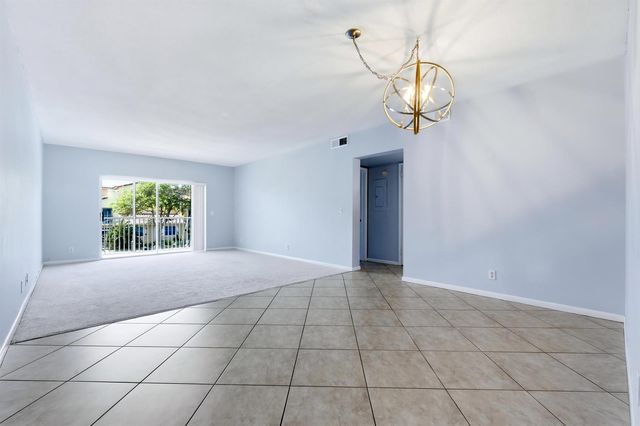 120 Lehane Terrace 202, North Palm Beach, FL 33408