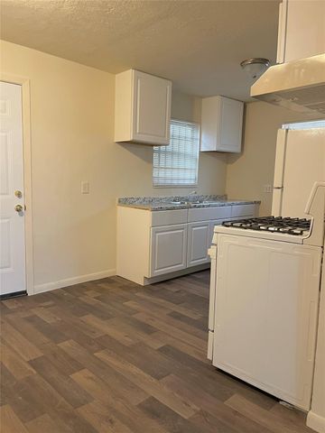 7306 Conley Street, Houston, TX 77021