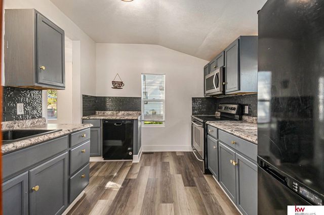 419 E 10 Street, Fremont, NE 68025