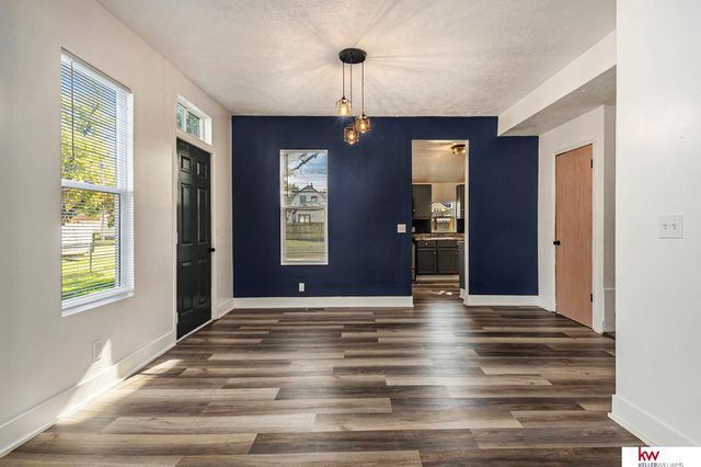 419 E 10 Street, Fremont, NE 68025