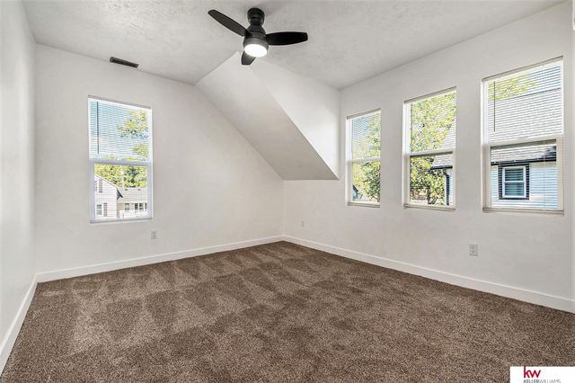 419 E 10 Street, Fremont, NE 68025