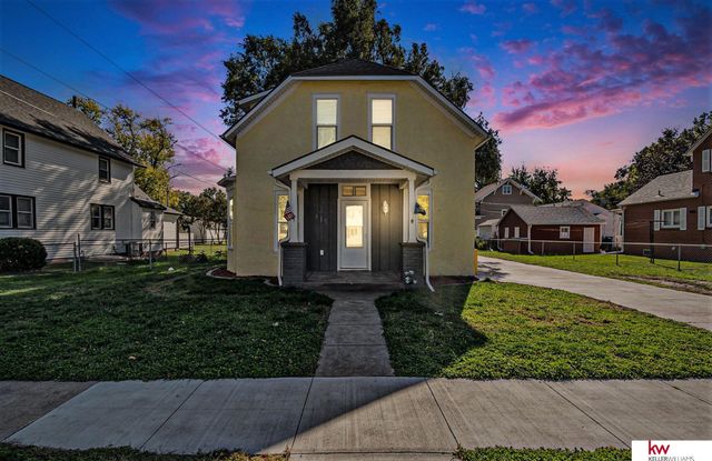 419 E 10 Street, Fremont, NE 68025