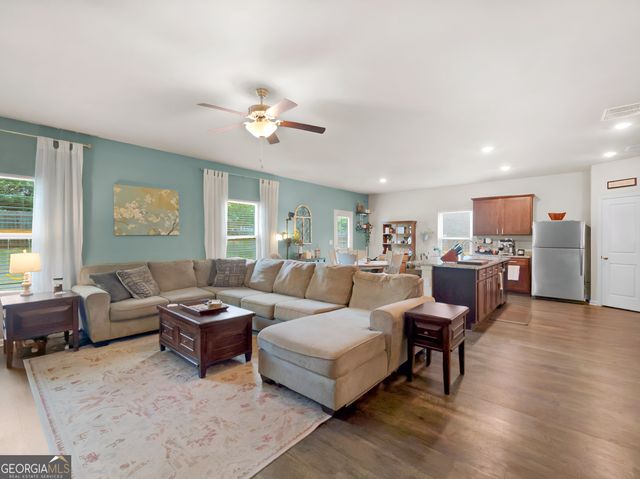 200 Oliver Drive, Locust Grove, GA 30248