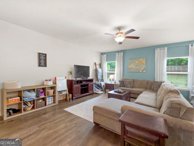 200 Oliver Drive, Locust Grove, GA 30248