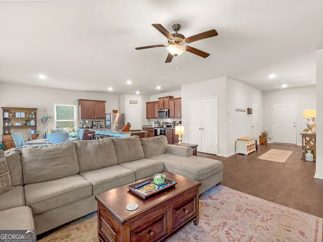 200 Oliver Drive, Locust Grove, GA 30248