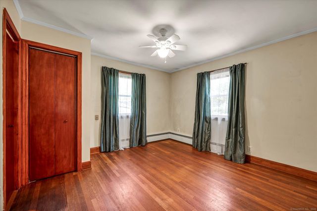 270 South Elm Street, Wallingford, CT 06492