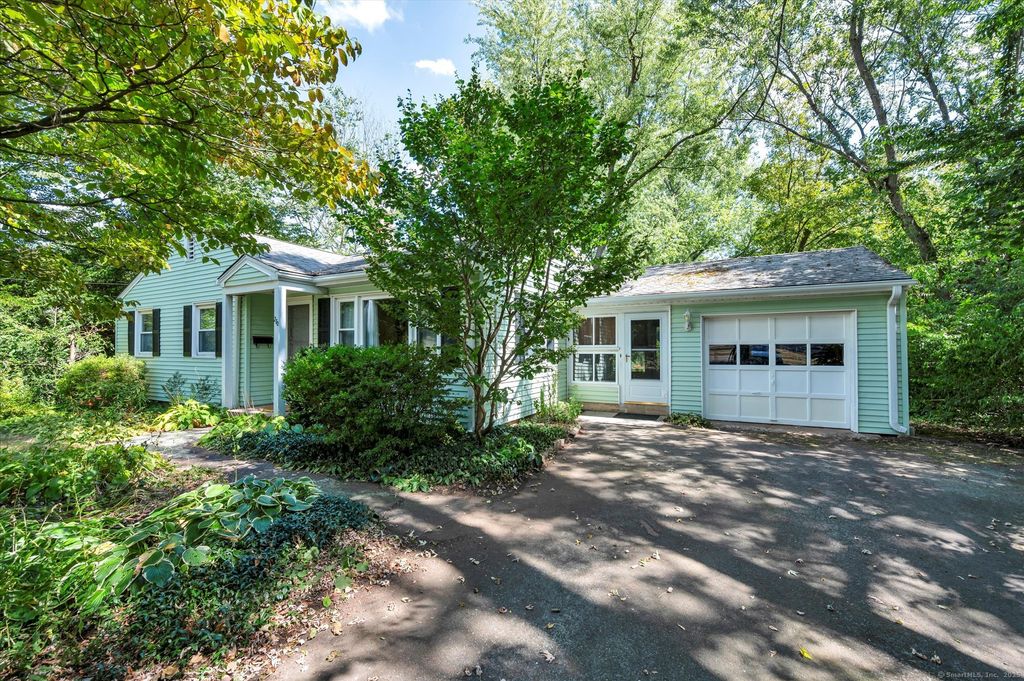 270 South Elm Street, Wallingford, CT 06492