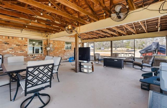 25916 Fm 2100 Road, Huffman, TX 77336