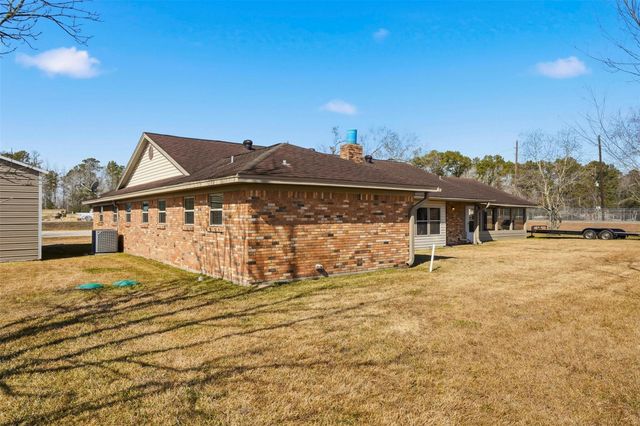 25916 Fm 2100 Road, Huffman, TX 77336