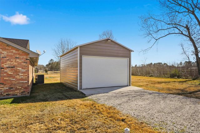 25916 Fm 2100 Road, Huffman, TX 77336