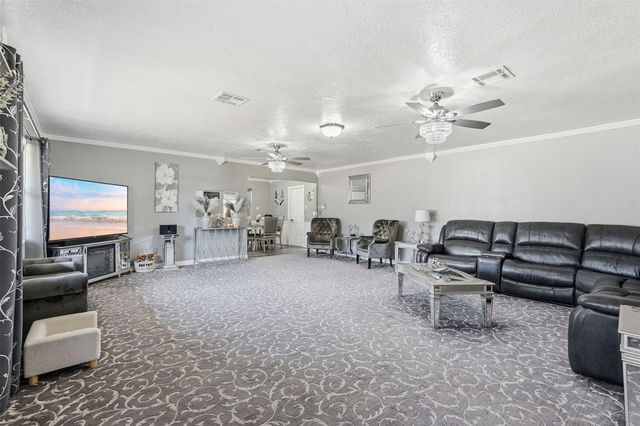 25916 Fm 2100 Road, Huffman, TX 77336