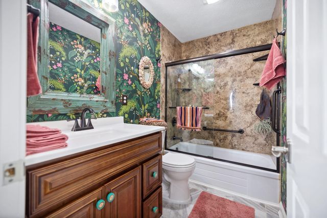 14 Brookview Lane, London, KY 40744