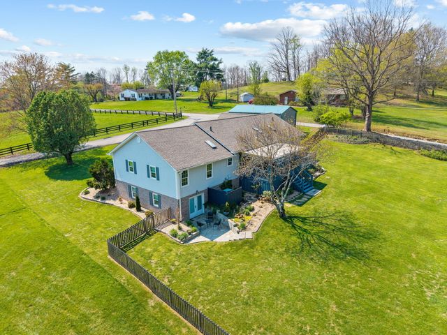14 Brookview Lane, London, KY 40744