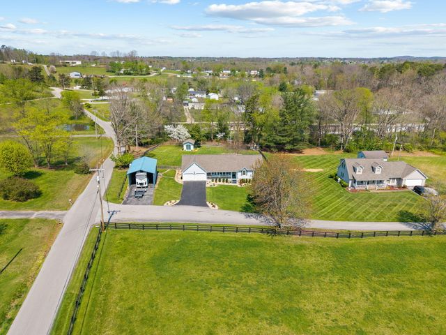 14 Brookview Lane, London, KY 40744