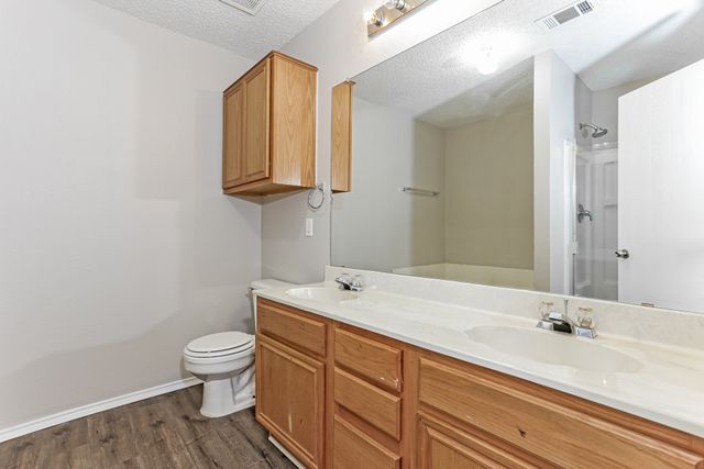 8959 Rushing River Drive, Fort Worth, TX 76118