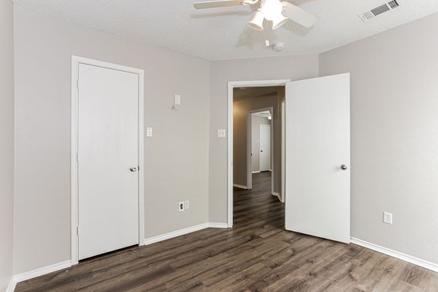 8959 Rushing River Drive, Fort Worth, TX 76118