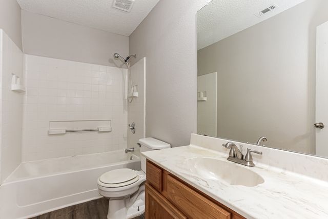 8959 Rushing River Drive, Fort Worth, TX 76118